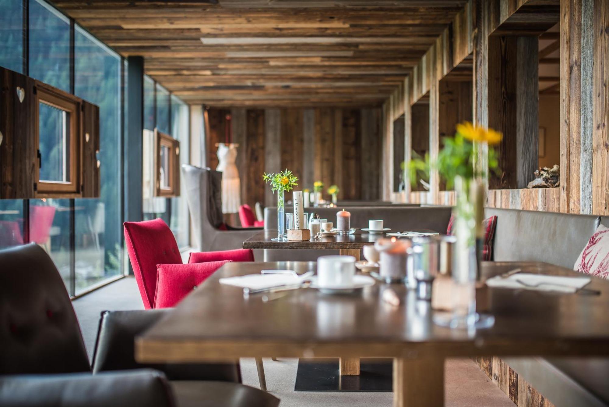 Hotel Waltershof Ulten Eksteriør bilde