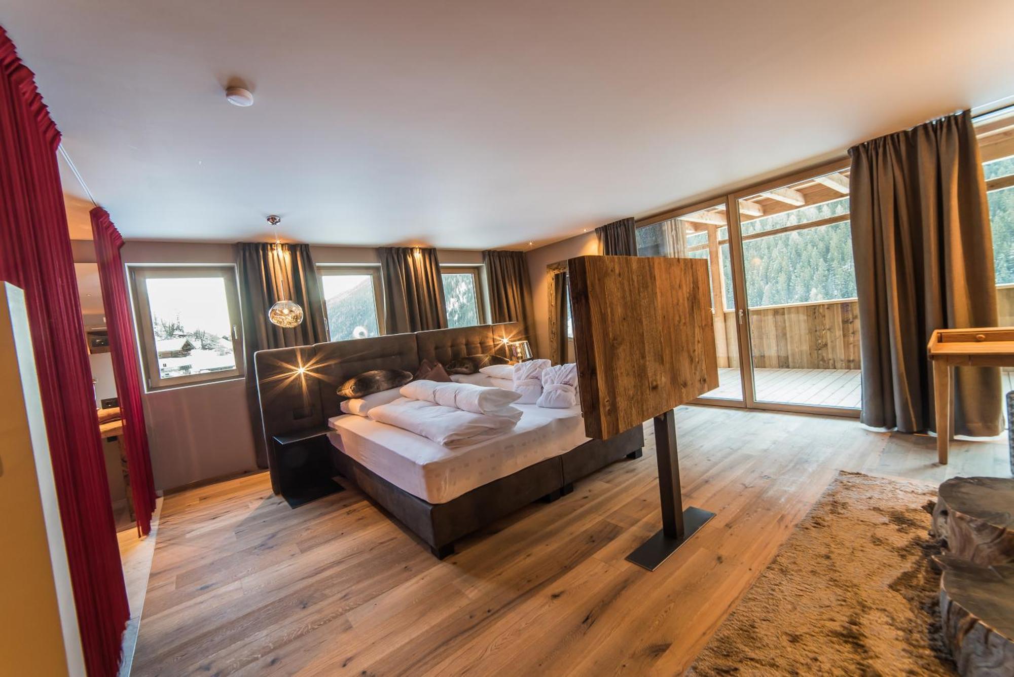 Hotel Waltershof Ulten Eksteriør bilde